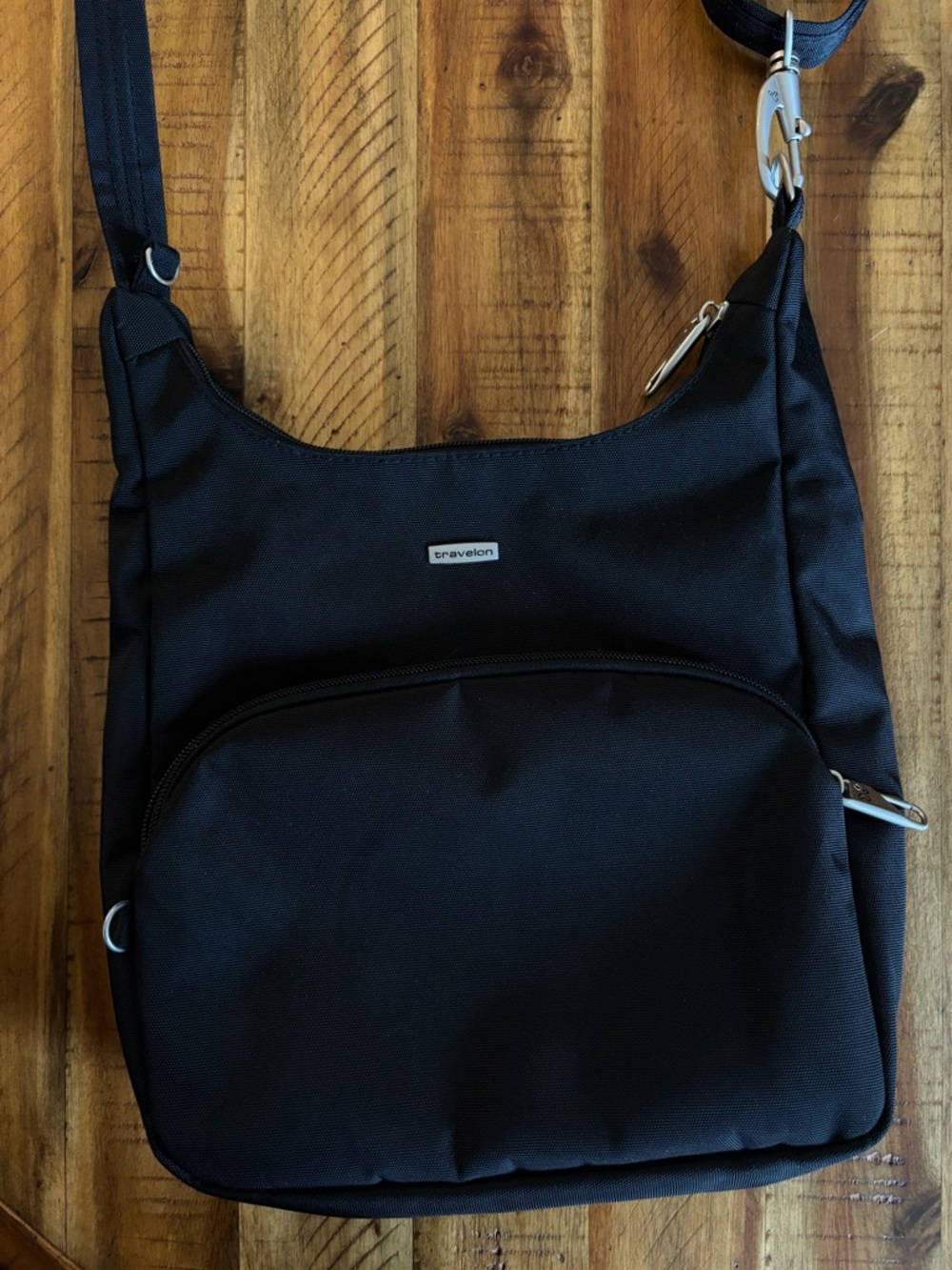 Travelon Black Anti-Theft Crossbody Bag - Picture 4 of 5